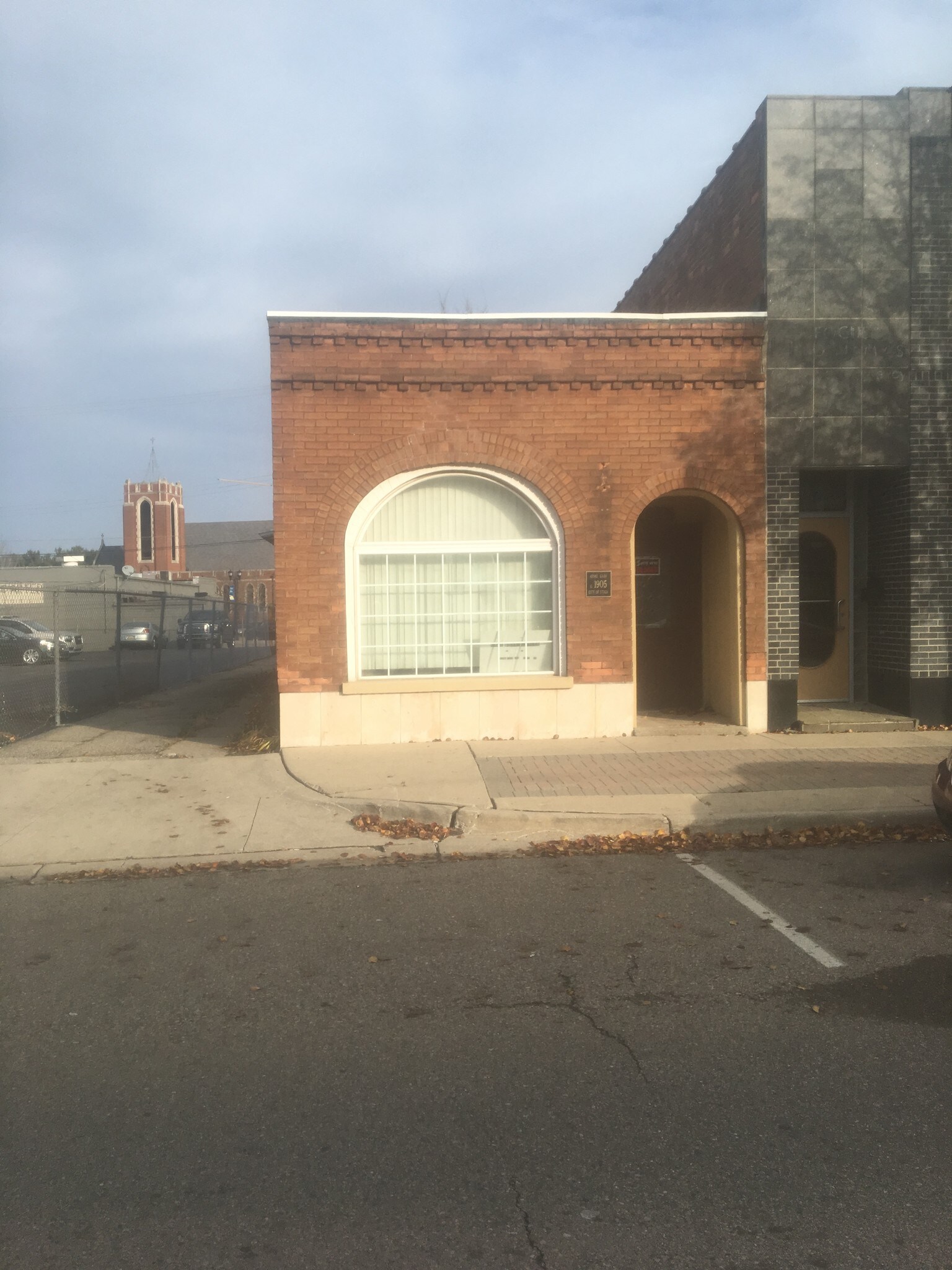 45142 Cass Ave, Utica, MI for sale Building Photo- Image 1 of 1