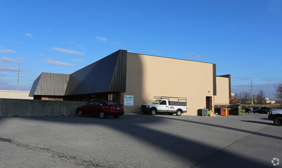 7313 Grove Rd, Frederick, MD for lease - Building Photo - Image 2 of 4