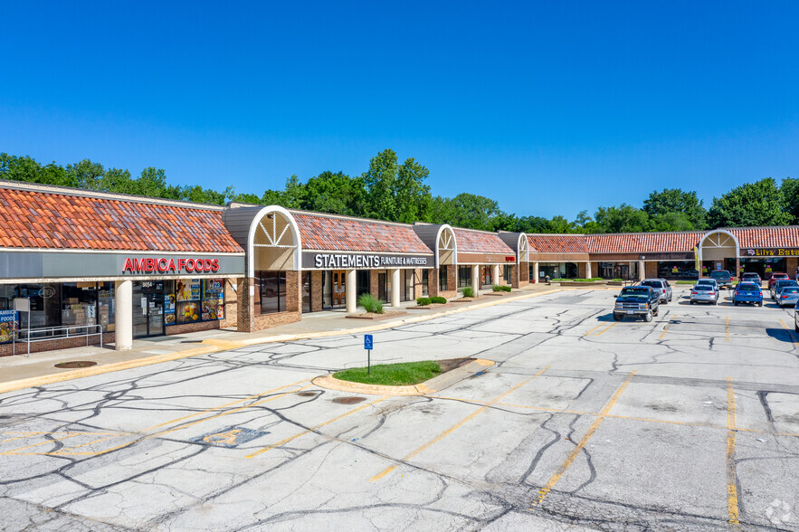 9000-9078 Metcalf Ave, Overland Park, KS for lease - Building Photo - Image 2 of 14