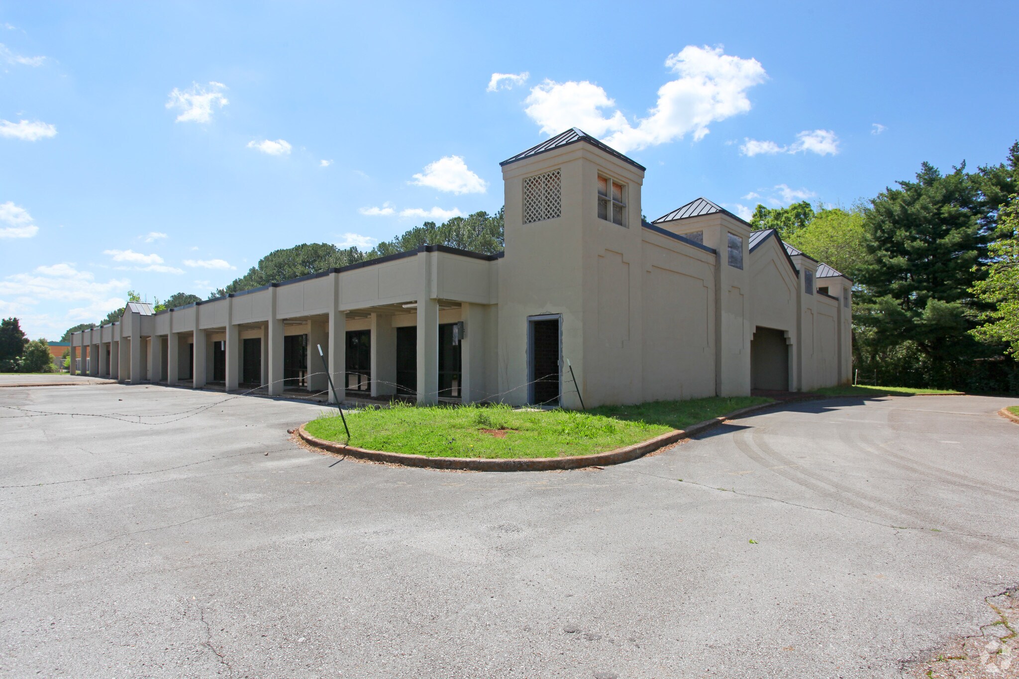 2003 Byrd Spring Rd, Huntsville, AL for sale Primary Photo- Image 1 of 1