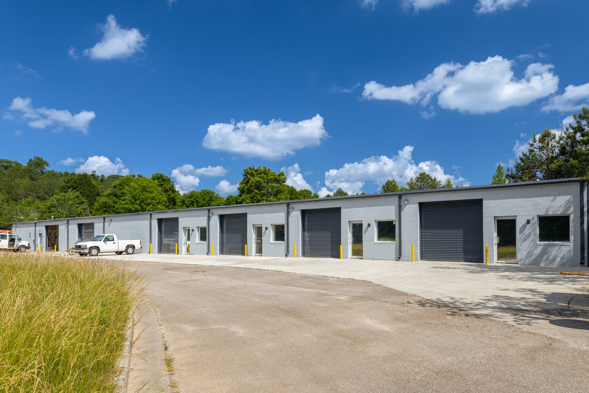 2427 Hilton Way, Gainesville, GA for lease Building Photo- Image 1 of 12