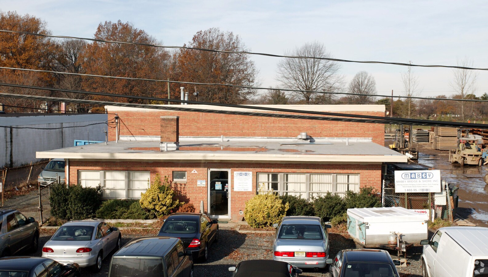 401 Commerce Rd, Linden, NJ 07036