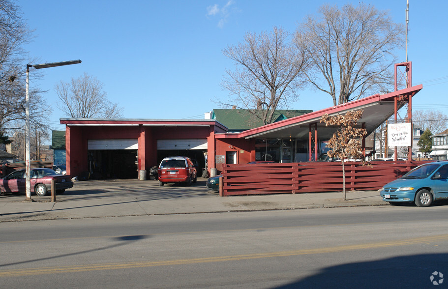 928 E Franklin Ave, Minneapolis, MN for sale - Building Photo - Image 1 of 1