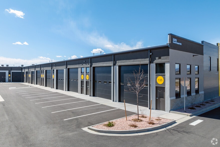 5380 Ronald Reagan Blvd, Johnstown, CO for sale - Building Photo - Image 1 of 42