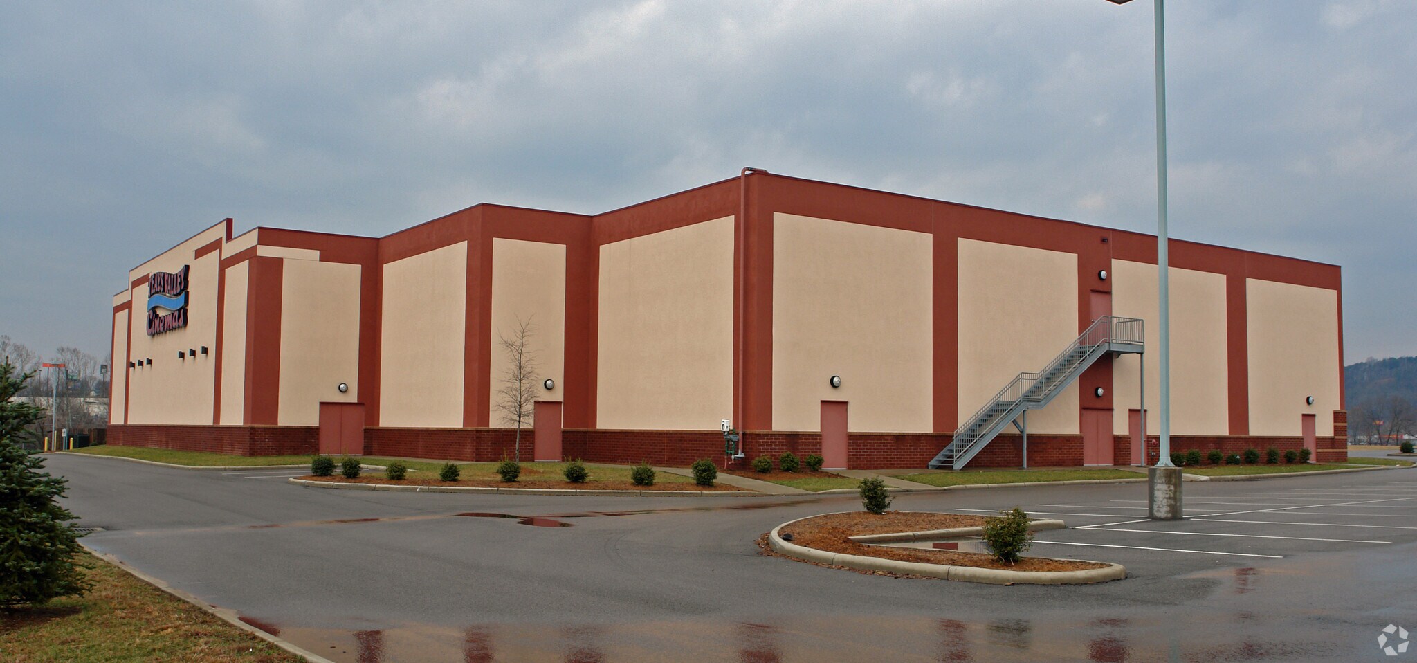 170 Erskine Ln, Scott Depot, WV 25560 Teays Valley Cinemas