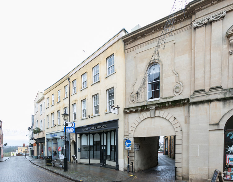 6 High St, Ross On Wye for lease - Building Photo - Image 3 of 4