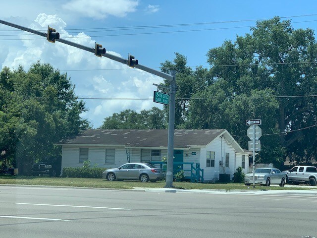 2404 53rd Ave E, Bradenton, FL for sale Building Photo- Image 1 of 1