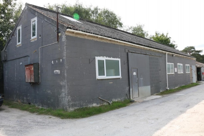 26 Foxbury Rd, Ringwood for sale Primary Photo- Image 1 of 1