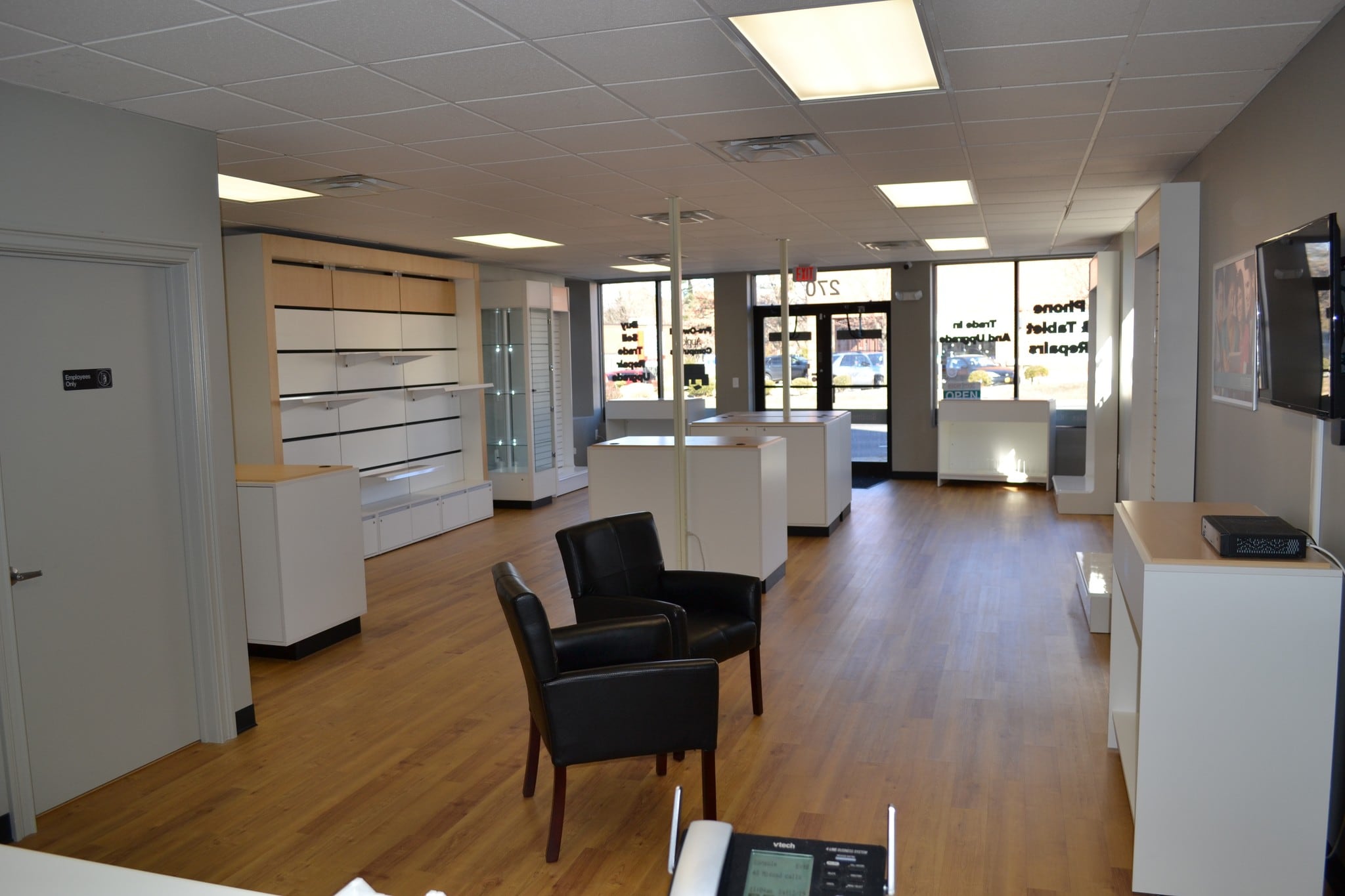 264-270 W Main St, Smithtown, NY for sale Building Photo- Image 1 of 1