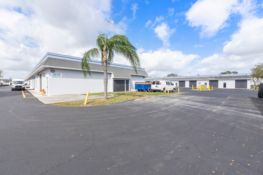3866 Prospect Ave, West Palm Beach, FL for lease - Building Photo - Image 2 of 10