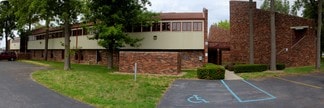 More details for 2346 S Lynhurst Dr, Indianapolis, IN - Coworking for Lease