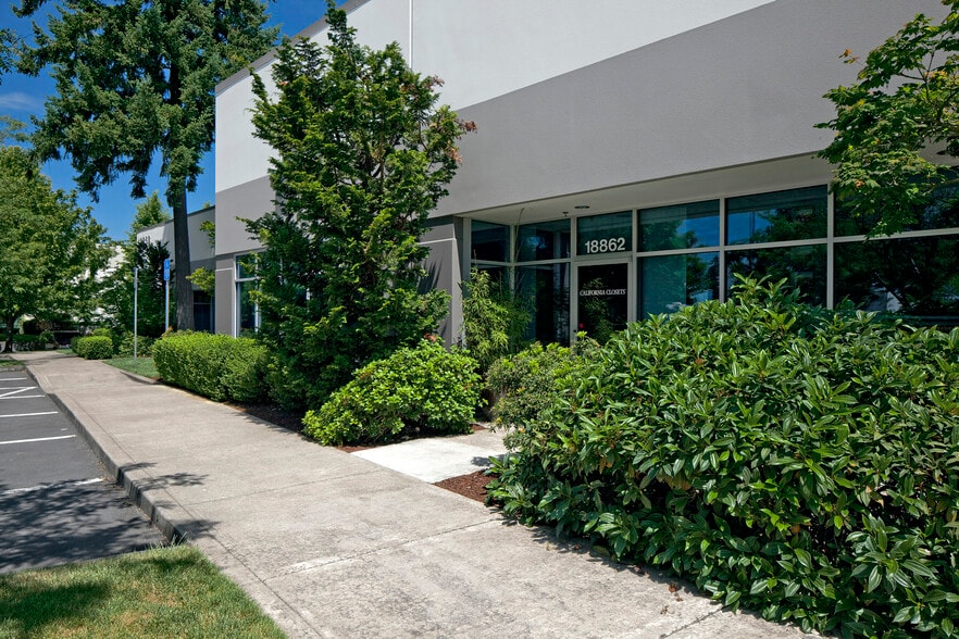 18858-18862 SW Teton Ave, Tualatin, OR for lease - Building Photo - Image 3 of 7