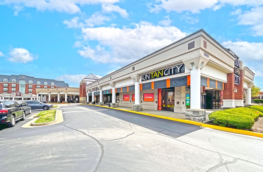 2573 Richmond Rd, Lexington, KY for lease - Building Photo - Image 3 of 19