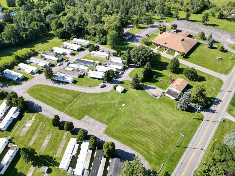 9160 & 9170 Sheridan dr, Clarence, NY for sale - Primary Photo - Image 1 of 1