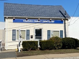 263 Washington St, Dedham MA - Loft