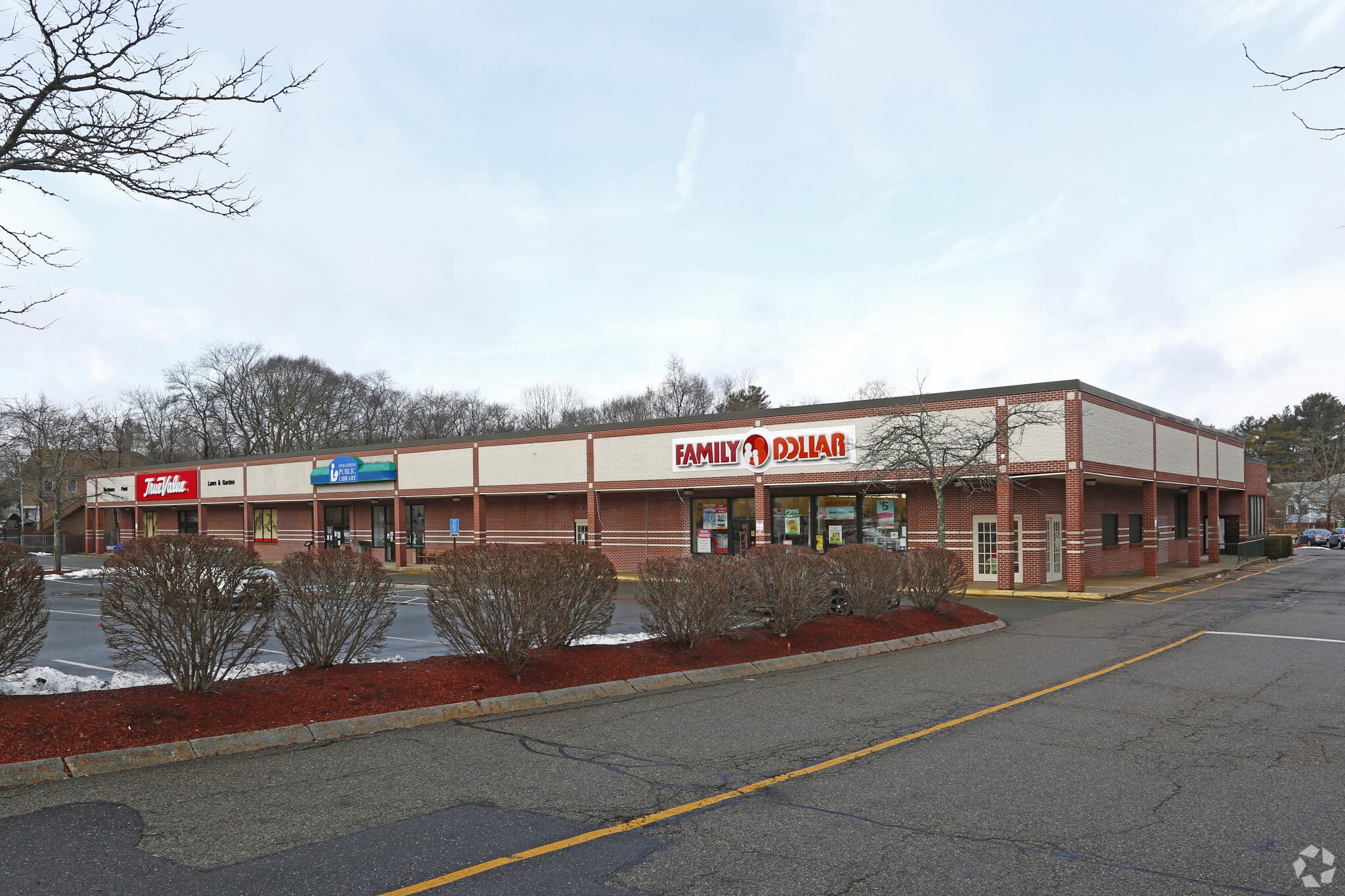 521-551 Washington St, Stoughton, MA for lease Primary Photo- Image 1 of 6
