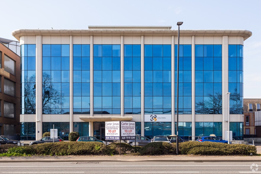 171 Bath Rd, Slough for sale - Primary Photo - Image 1 of 1