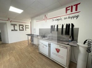 Office in Genay for lease Interior Photo- Image 2 of 5