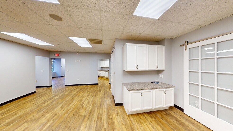 1904 S Main St, Wake Forest, NC for lease - Building Photo - Image 2 of 8