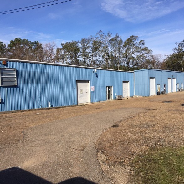 165 Moore St, Ridgeland, MS for sale - Building Photo - Image 1 of 1