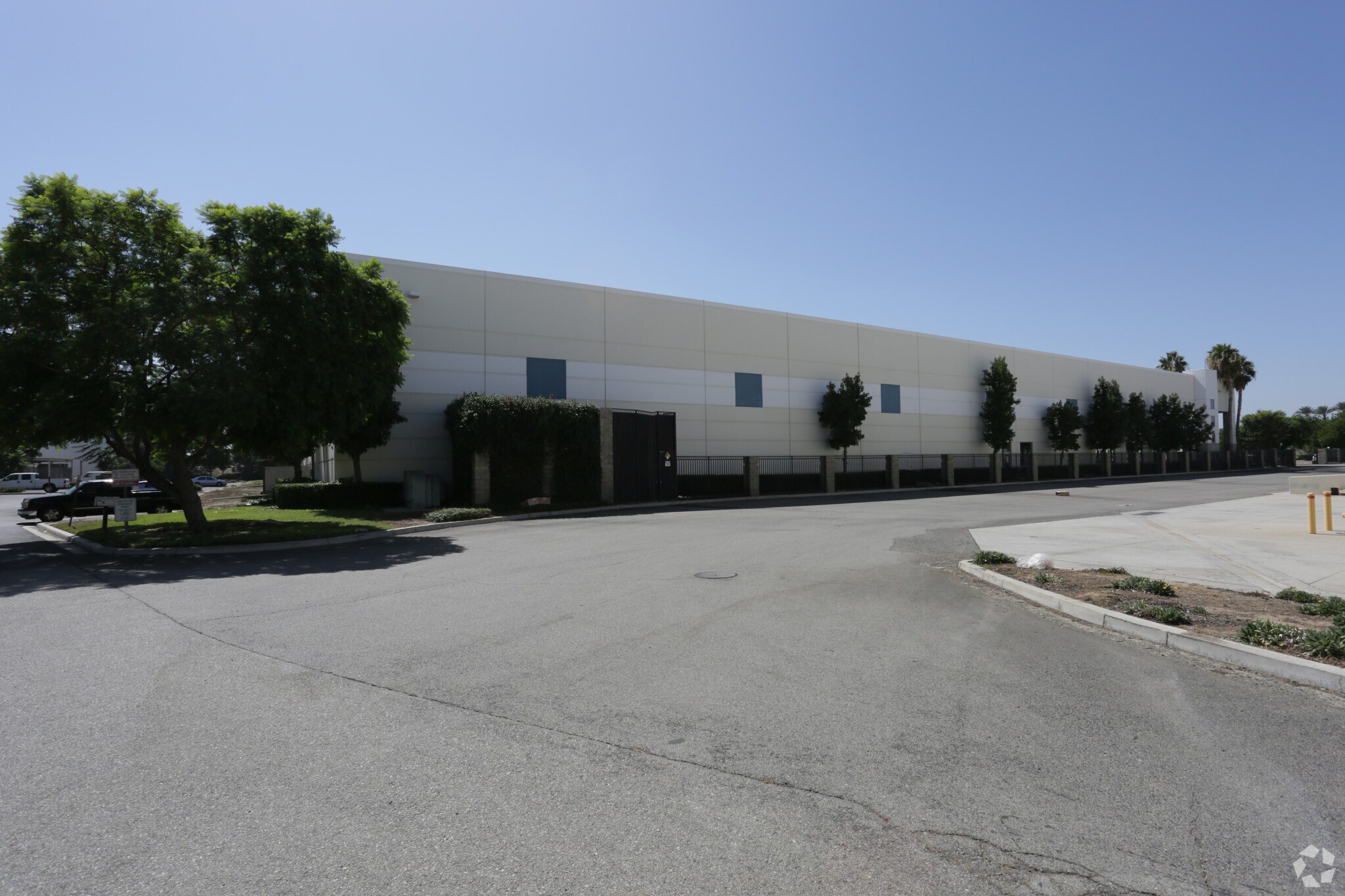 2800 E Philadelphia St, Ontario, CA for sale Primary Photo- Image 1 of 1