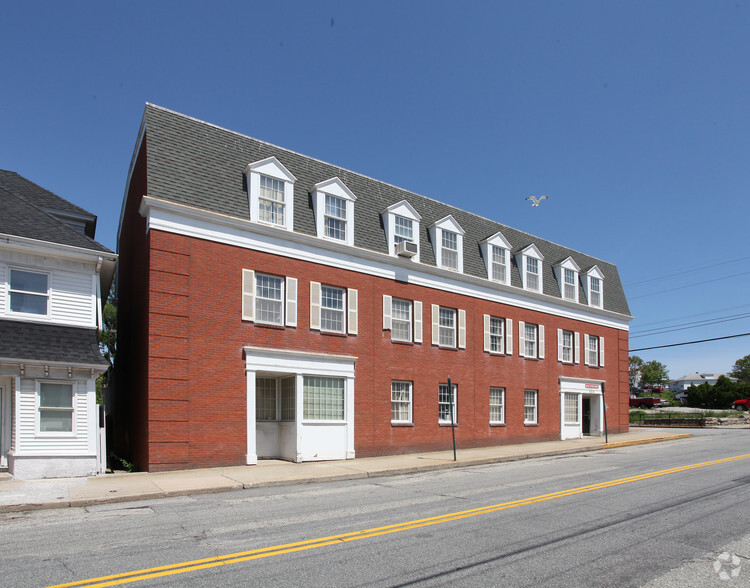 514-520 Thames St, Groton, CT for lease - Building Photo - Image 1 of 8