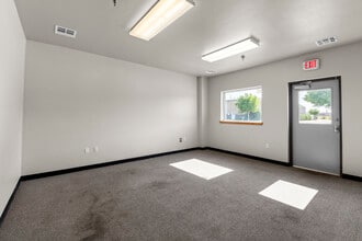 7312 NW 164th St, Edmond, OK for lease Building Photo- Image 1 of 18
