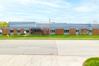 More details for 23600 Schoenherr Rd, Warren, MI - Industrial for Sale