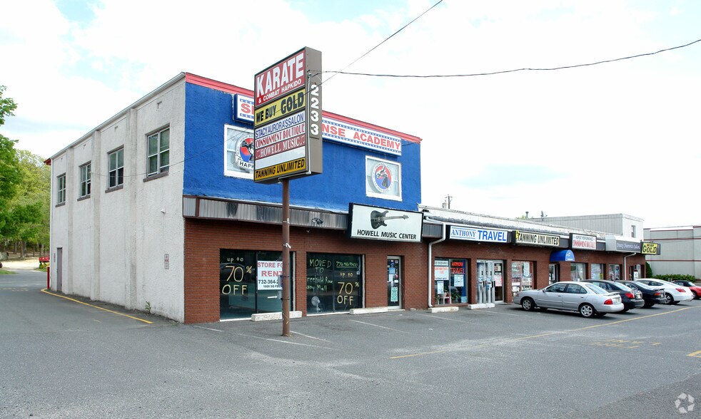 4417-4435 Us-9, Howell, NJ for sale - Primary Photo - Image 1 of 1