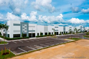 911 E Industrial Cir, Cape Coral FL - Warehouse