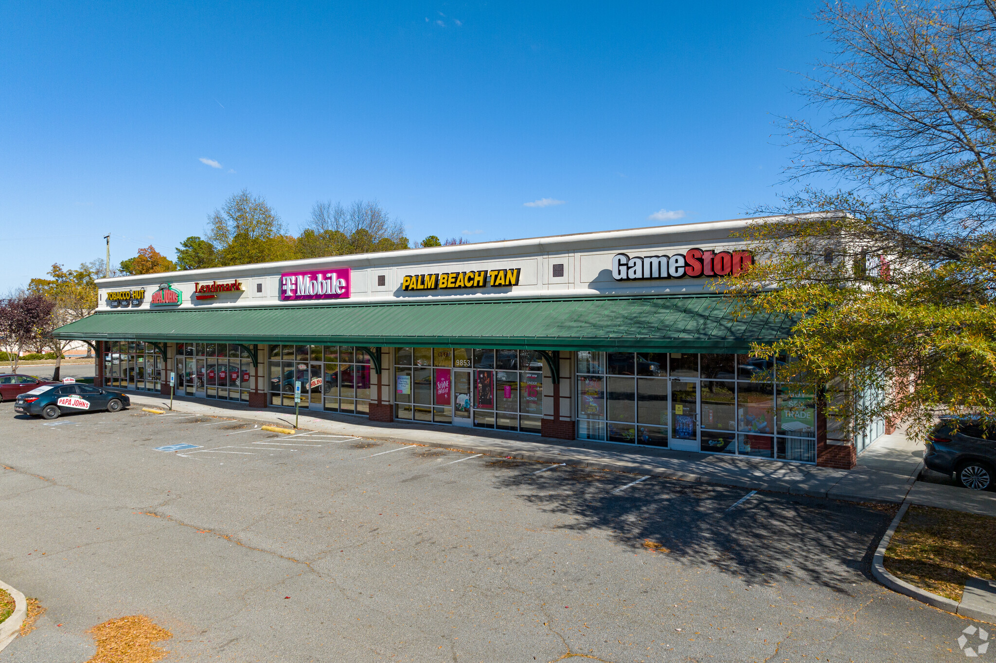 9853 Brook Rd, Glen Allen, VA for lease Building Photo- Image 1 of 4