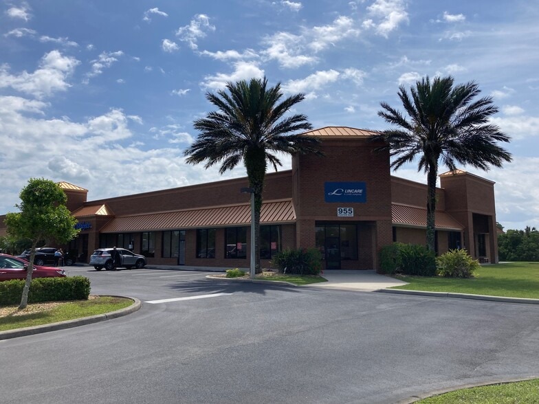 955 Foster Way, South Daytona, FL for sale - Primary Photo - Image 2 of 12