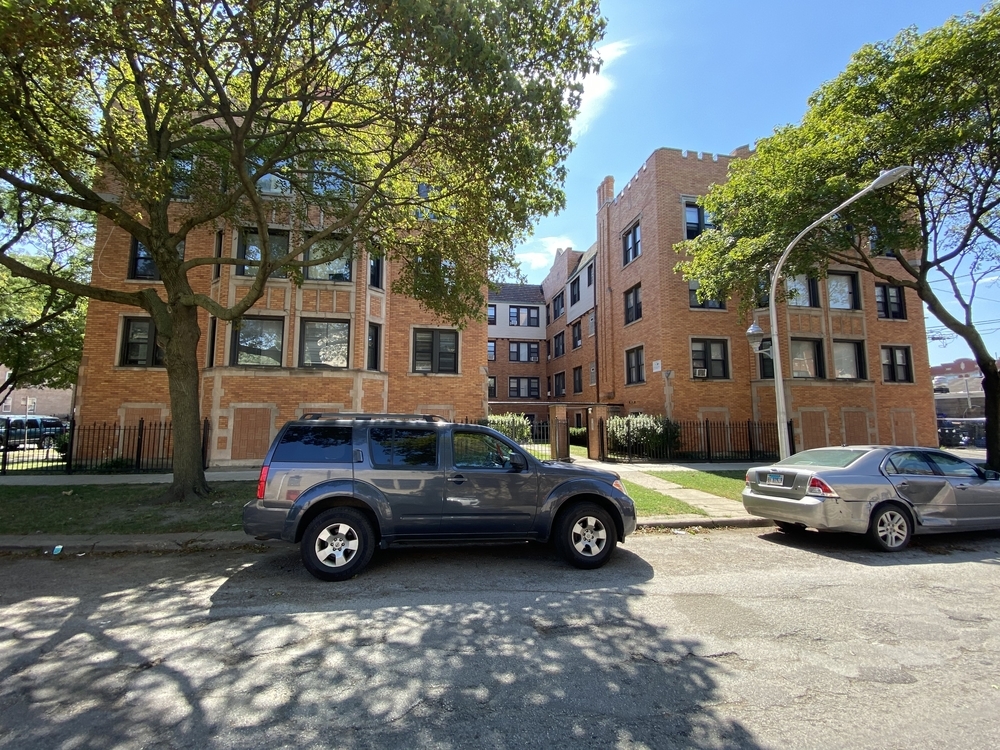 8102 S Maryland Ave, Chicago, IL for sale Primary Photo- Image 1 of 17