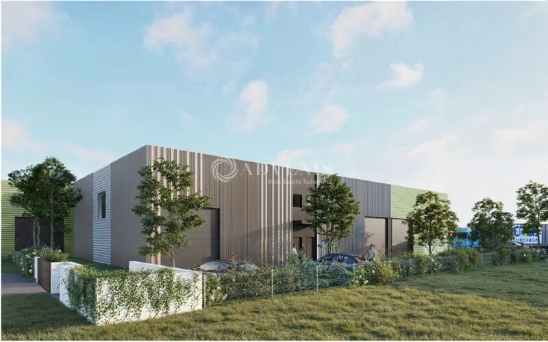 Flex in Bessan for lease - Building Photo - Image 2 of 5