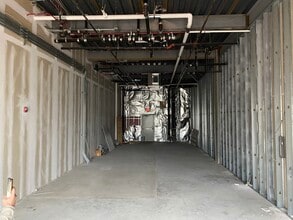 4290 Chain Bridge Rd, Fairfax, VA for lease Interior Photo- Image 2 of 2