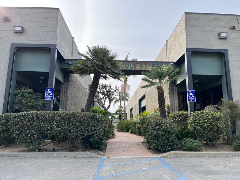 4848 Colt St, Ventura, CA for sale - Building Photo - Image 1 of 1