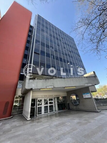 2 Rue Louis Pergaud, Maisons-Alfort for lease - Building Photo - Image 1 of 6