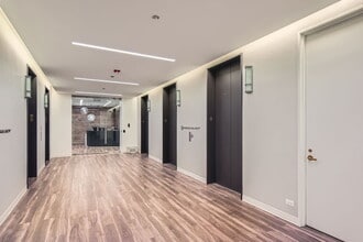 1 N Franklin St, Chicago, IL for lease Building Photo- Image 2 of 11