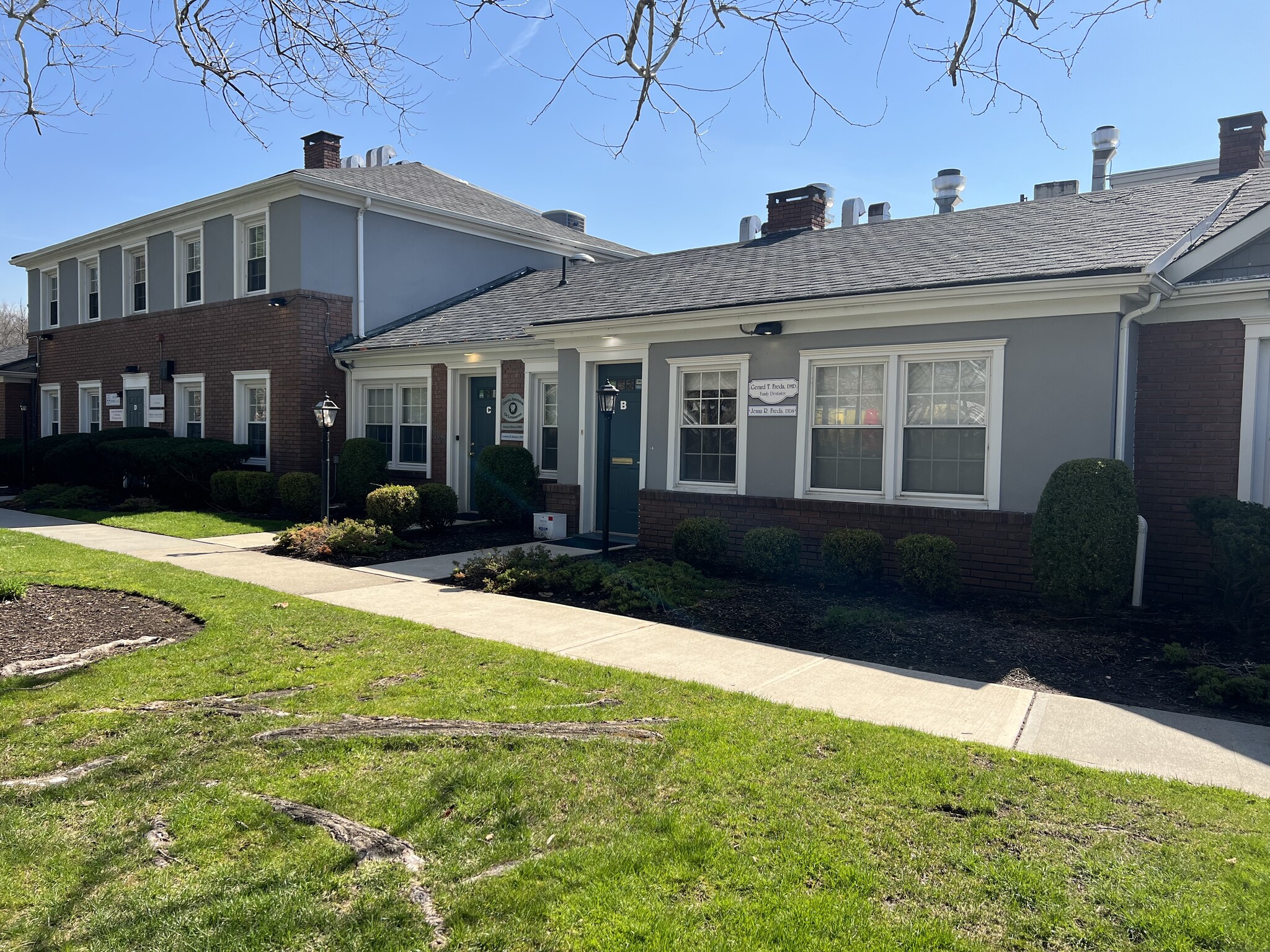 65 E Northfield Rd, Livingston, NJ 07039 Building 1 of 2