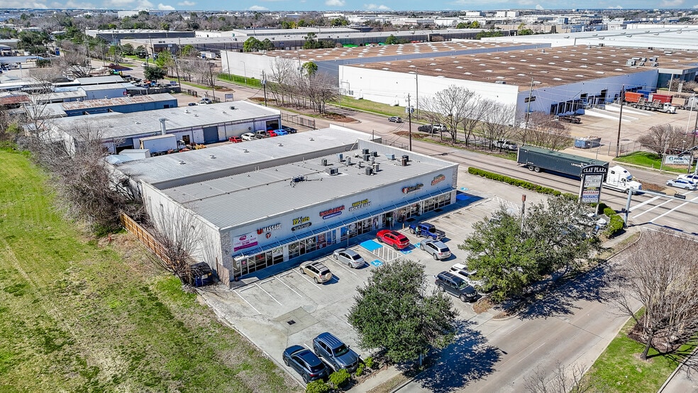 9401 Clay Rd, Houston, TX for lease - Building Photo - Image 3 of 4