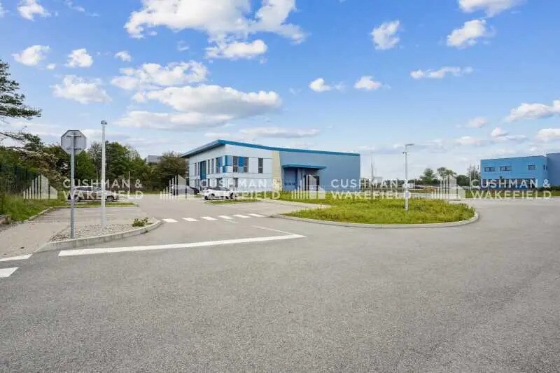 715 Allée De Curebourse, Saint-Vulbas for sale Building Photo- Image 1 of 19