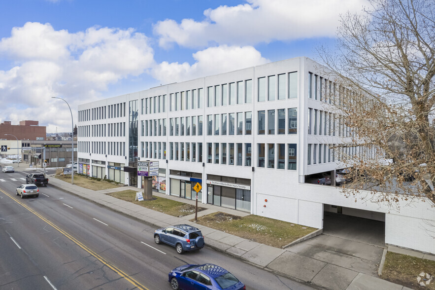 301 14th St NW, Calgary, AB for lease - Building Photo - Image 1 of 18