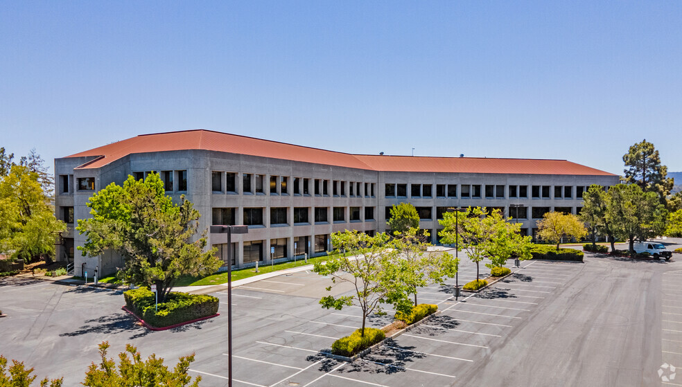 2855 Campus Dr, San Mateo, CA for lease - Building Photo - Image 2 of 4