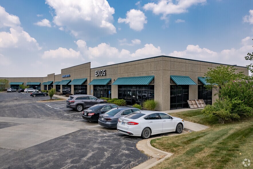 16052-16092 Foster St, Overland Park, KS for sale - Primary Photo - Image 1 of 1