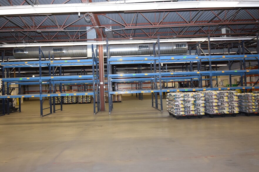 446 Benton Rd, North Haverhill, NH for sale - Building Photo - Image 2 of 11