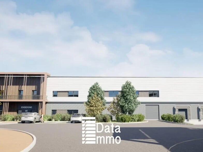 Industrial in Croissy-Beaubourg for sale - Building Photo - Image 1 of 3