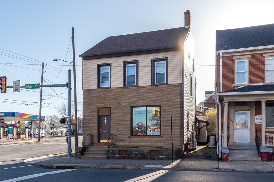 746 Main St, Bethlehem, PA for sale - Building Photo - Image 1 of 8