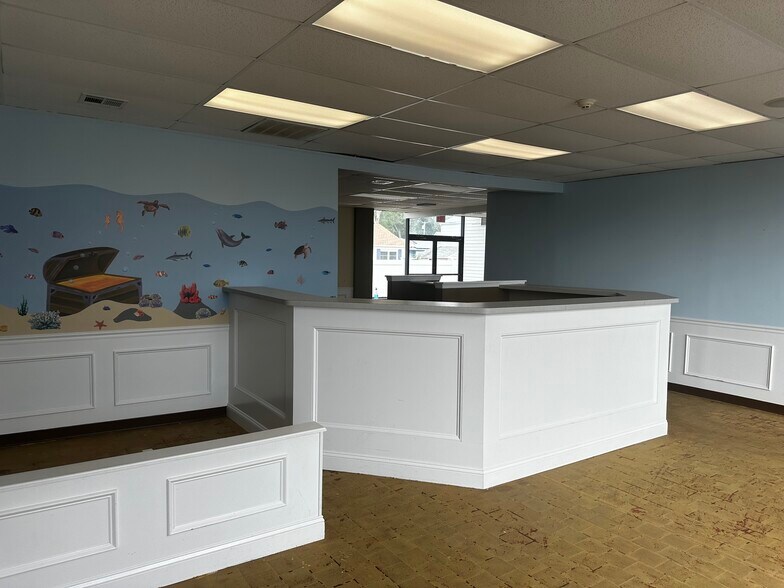 3201 Bridge Ave, Point Pleasant Beach, NJ for lease - Interior Photo - Image 3 of 9