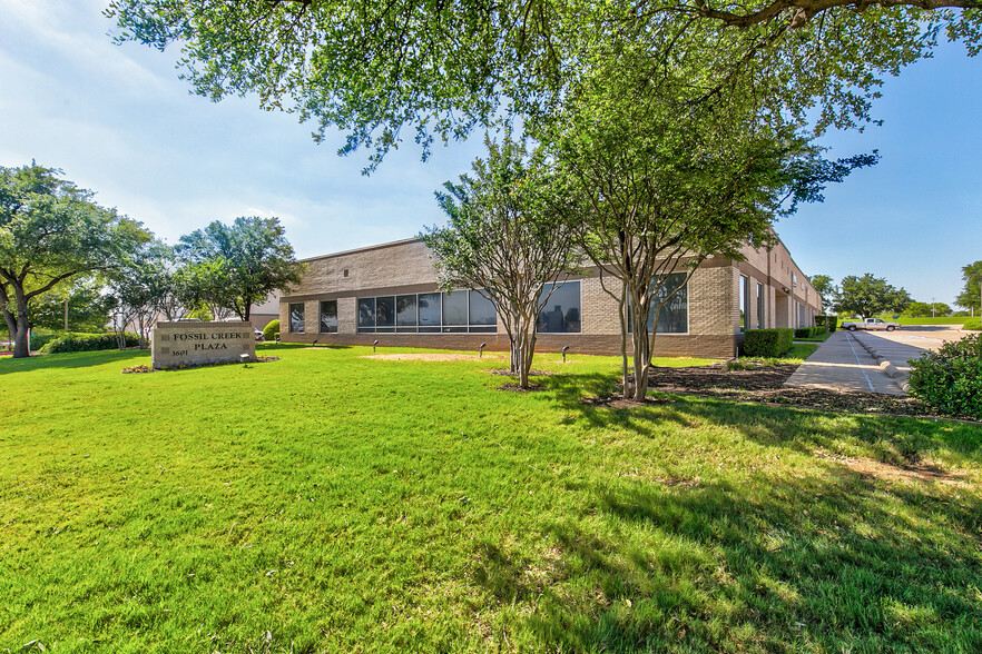 3601 NE Loop 820, Fort Worth, TX for lease - Building Photo - Image 2 of 31