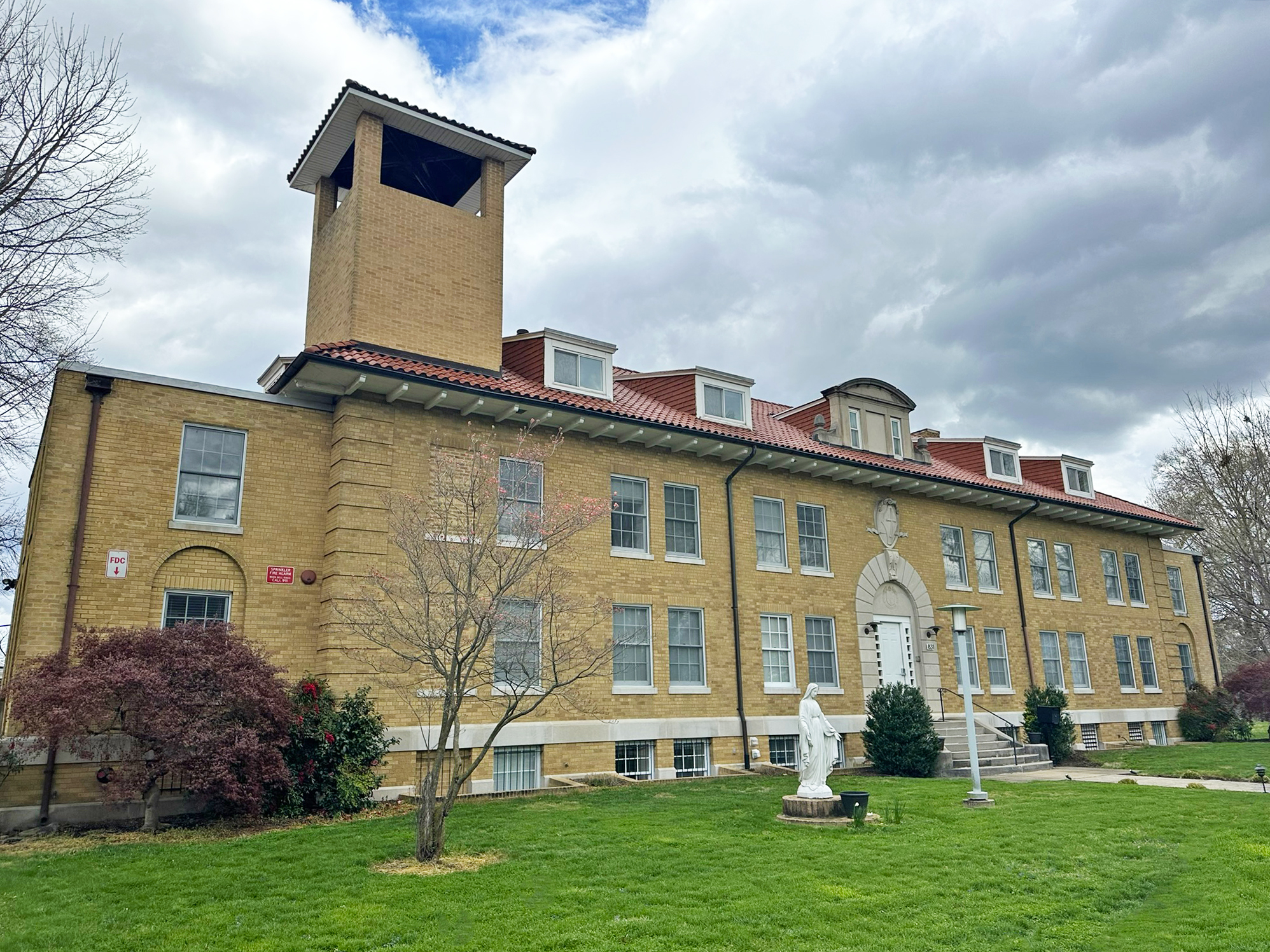 831 Varnum St NE, Washington, DC for sale Primary Photo- Image 1 of 14